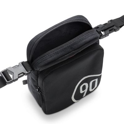 4. Nike Heritage Total 90 IH7551-010 Waist Bag