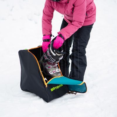 26. Croma 17316 Ski Set