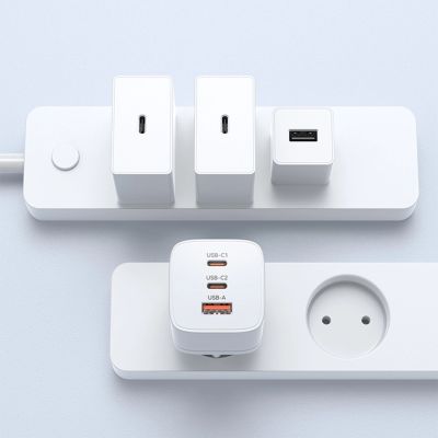 11. Wozinsky CGWCW 65W GaN Wall Charger USB-A / 2 x USB-C - White