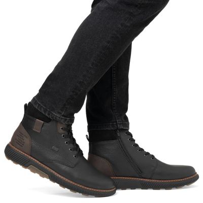 39. Men’s Black Waterproof Leather Boots with Warm Lining Rieker B3343-00