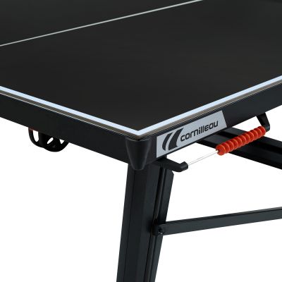 23. Cornilleau 700x outdoor table tennis table