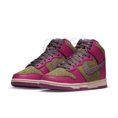 4. Nike Dunk High W FB1273-500 shoes