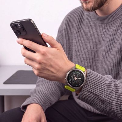 8. Tech-Protect Silicone Strap for Garmin Fenix 5 / 6 / 6 Pro / 7 / 8 / 8 Pro / E / 9 / 9 Pro (51 mm) – lime green