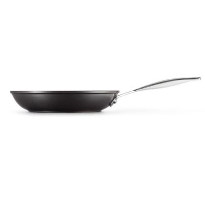 2. Le Creuset tempered non-stick frying pan 4.5x30cm