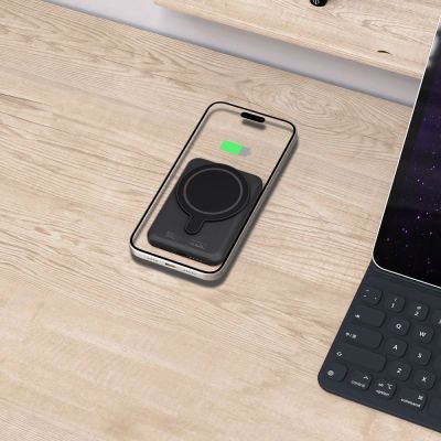 6. Tech-Protect LifeMag PB10 Powerbank with MagSafe 5000mAh 15W USB-C port - black + USB-C cable