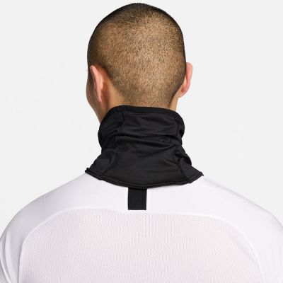 6. Nike Academy Neck Warmer HF0787-010