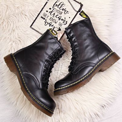 8. Insulated leather boots Filippo W PAW77A black