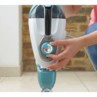15. Black & Decker BHSM166DSM Steam Cleaner Steam Mop 0.5L 1600W Color Aqua, White
