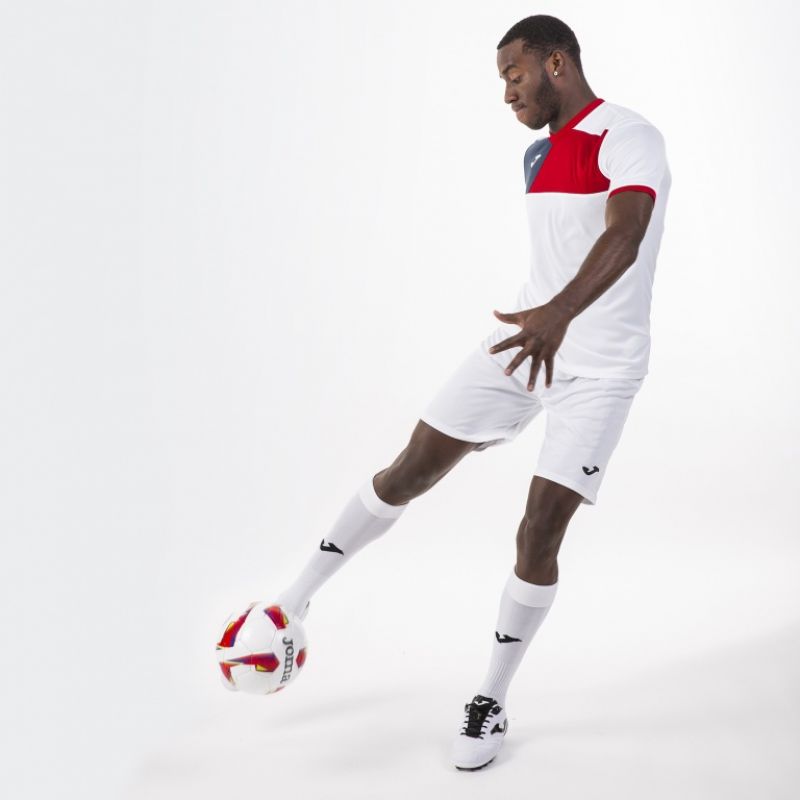 3. Nobel Joma 100053.200 football shorts