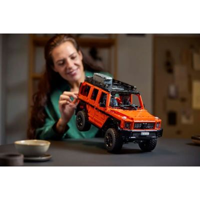 22. LEGO Technic 42177 Mercedes-Benz G 500 PROFESSIONAL Line
