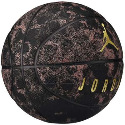 2. Jordan Ultimate 8P In/Out Ball J1008735-629