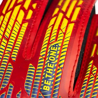 3. Reusch Attrakt Starter Solid Jr 5472014 8903 Goalkeeper Gloves