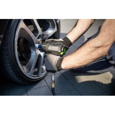 12. Pneumatic Impact Wrench 1560 Nm W33220 WUBER