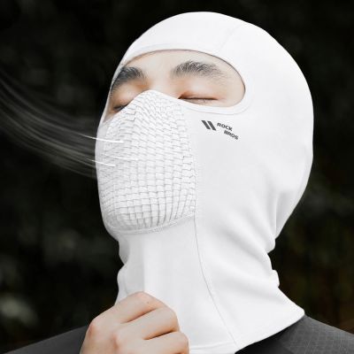 2. Rockbros LF25699 fleece cycling balaclava - white