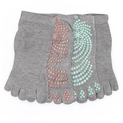 2. GAIAM 63707 anti-slip yoga socks