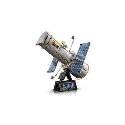 6. LEGO Icons 11382 - Hubble Space Telescope