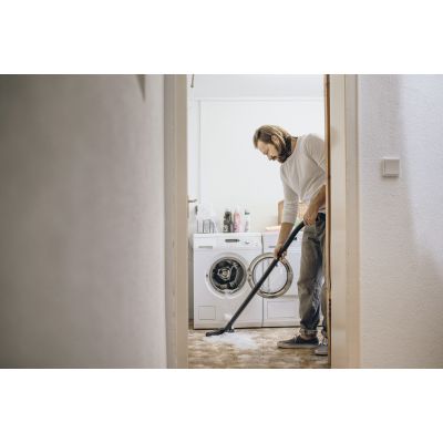 5. Universal Vacuum Cleaner KARCHER WD 5 S V-25/5/22