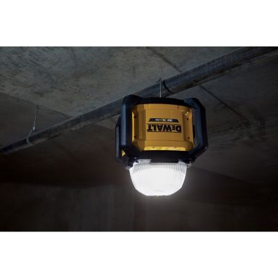 7. Compact work lamp 18v xr on 18/54v battery, without battery