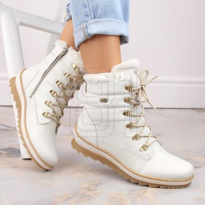 17. Remonte W RKR629 wool-lined waterproof leather ankle boots, white
