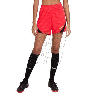 4. Nike Dri-FIT Strike W CW6095-660 Shorts