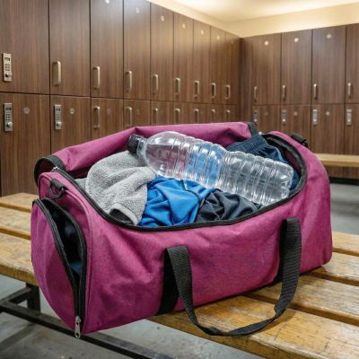 12. FITNESS SPORTS BAG 22L REDCLIFFS BURGUNDY