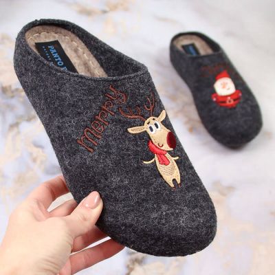 2. Panto Fino Christmas felt slippers W KK267038 INT1798