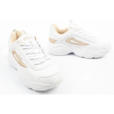 7. Fila women's sports shoes Skye ZP sneakers fashionable white lightweight