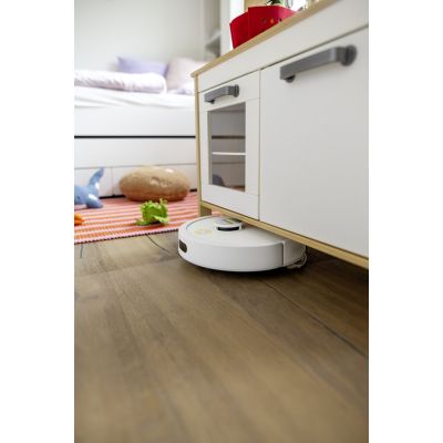 14. KARCHER RVC 3 cleaning robot