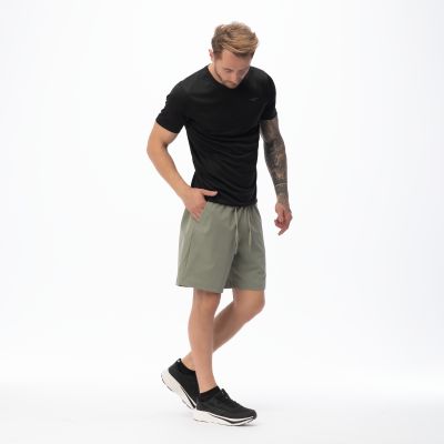 7. Men's DEHINN SHORTS