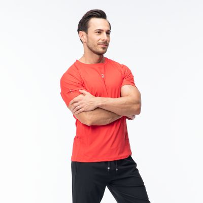 6. Men’s IGNITE Short-Sleeve T-Shirt