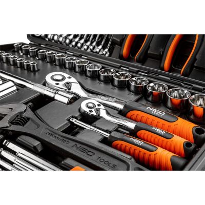 11. NEO tools 08-945 Socket/Socket Set