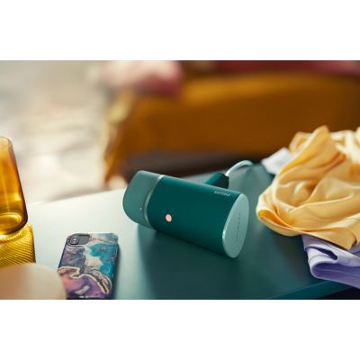 41. PHILIPS STH 3020/70 Garment Steamer