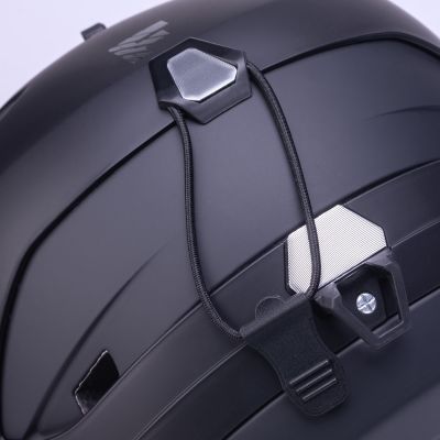 5. Iguana Fangi Helmet 92800622351