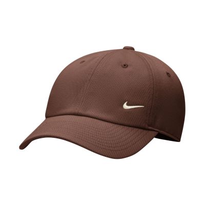 8. Nike Club Cap Brown FZ5698 265