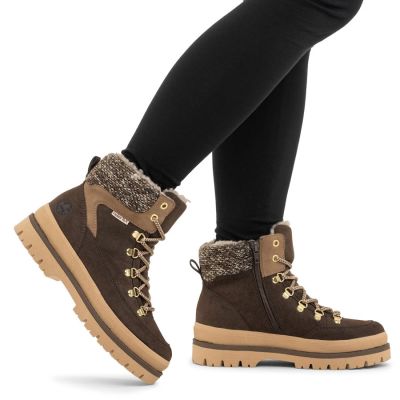 15. Waterproof Women’s Brown Platform Hiking Boots Rieker Y6210-25