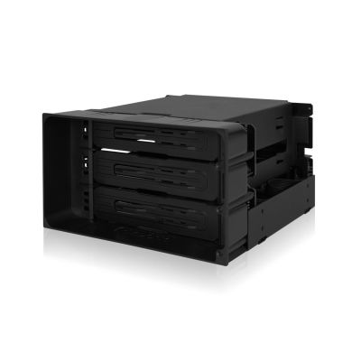 7. IcyDock 3x3.5" SATA in 2x5.25" bay backplace stage fan 80mm