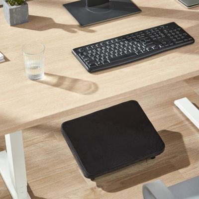 7. MACLEAN ERGONOMIC FOOTREST, SMOOTHLY ADJUSTABLE ANGLE WITH CUSHION MC-460