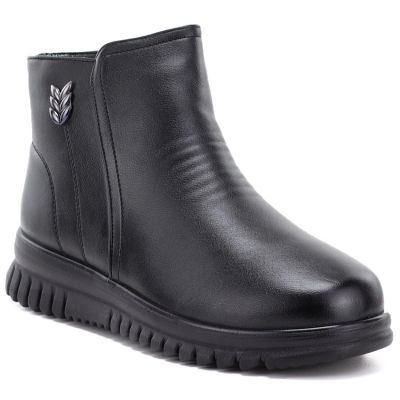5. Comfortable women's ankle boots with a wedge, black Potocki PT16398