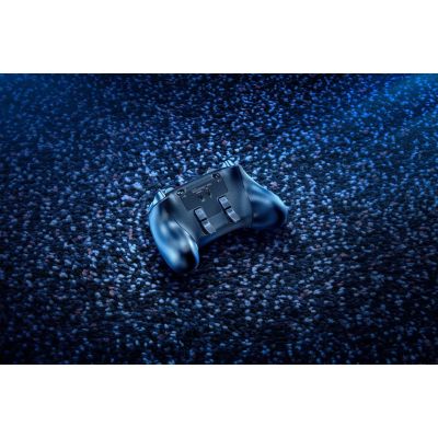 7. Razer Wolverine V2 Pro Black Gamepad Analog/Digital PC, PlayStation 5