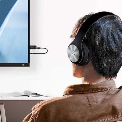 5. Ugreen Transmitter Bluetooth 5.1 Transmitter / Receiver Wireless Audio Adapter 3.5mm Mini Jack Black (CM523 60300)