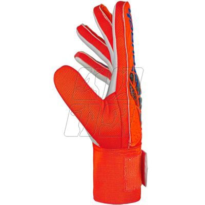 5. Reusch Attrakt Starter Solid goalkeeper gloves 5470514 2210