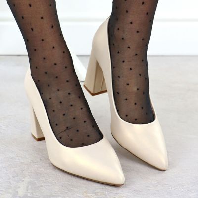 8. Pearl beige pointed toe pumps Sergio Leone PB216