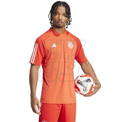 9. Adidas FC Bayern Training JSY M T-shirt IQ0608