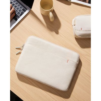 3. Inateck LB01011 33 cm (13") Pocket Case Beige