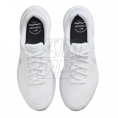 5. Nike Revolution 7 M FB2207-100 shoes