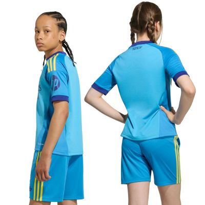4. adidas Real Madrid 26/27 Third Goalkeeper Jersey KC3982