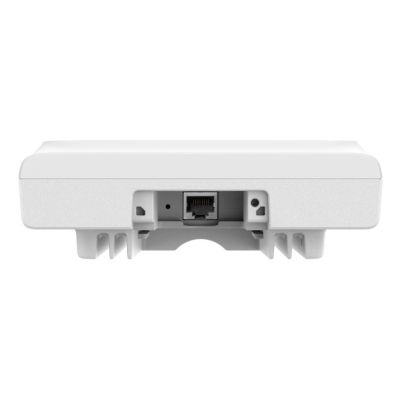 5. TP-Link Omada EAP725-Outdoor 5000 Mbit/s White PoE Support