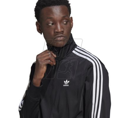 3. Sweatshirt adidas Firebird M GN3521