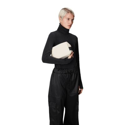 4. Rains Wash Bag Small W3 15580 26 Dune