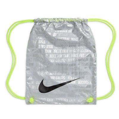 6. Nike Phantom GX II Elite SG M FJ2586-003 football boots